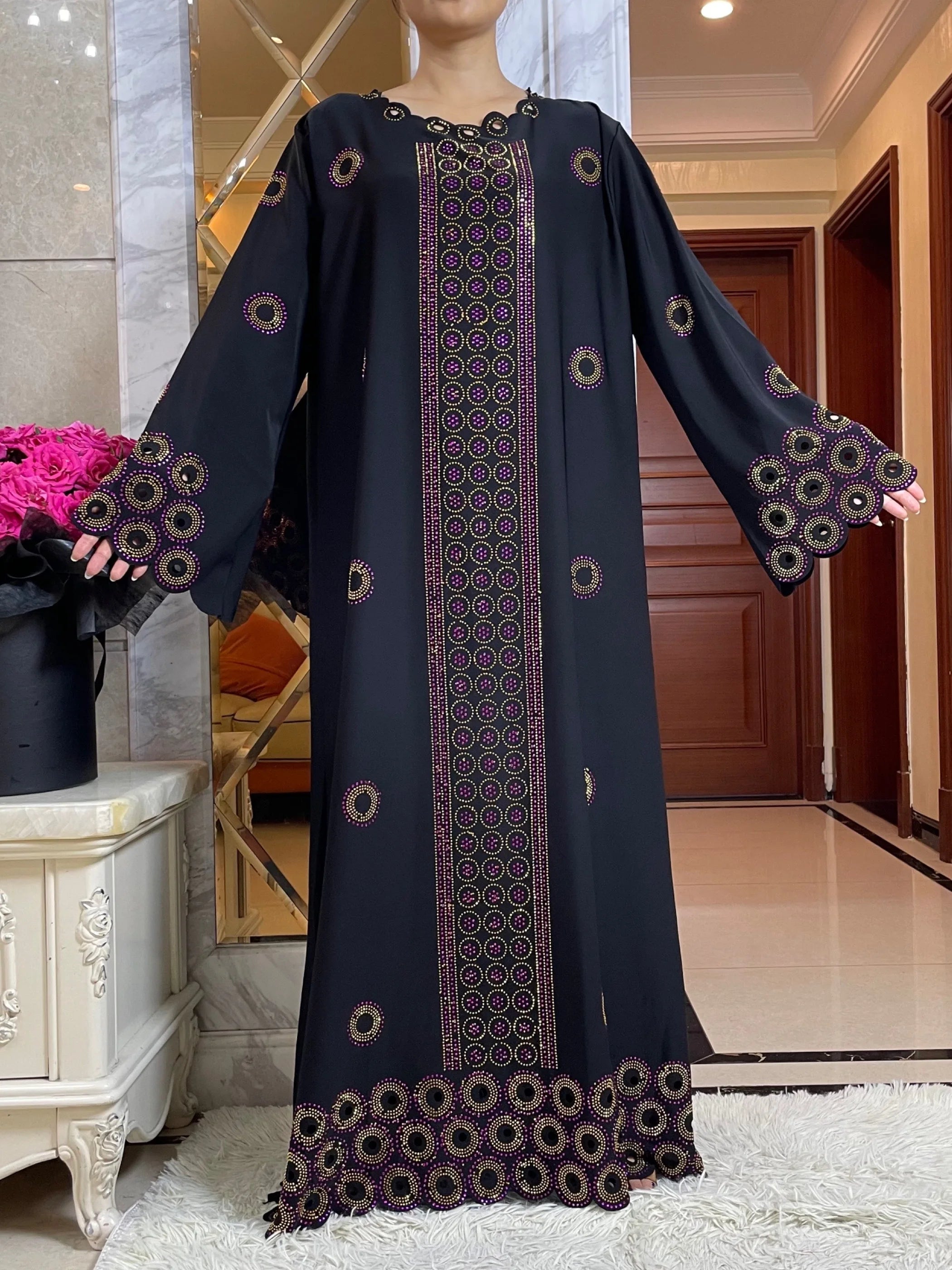 Abaya Femme Élégante Diamants