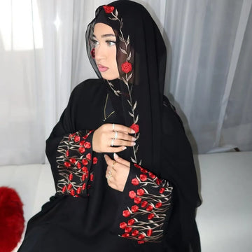 Abaya Noire Femme Brodée Fleurie