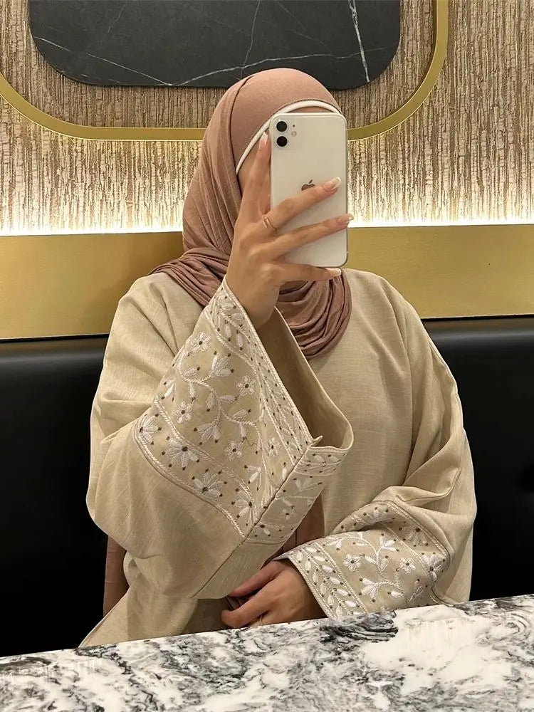 Abaya Lin Brodée Fleurie Élégante