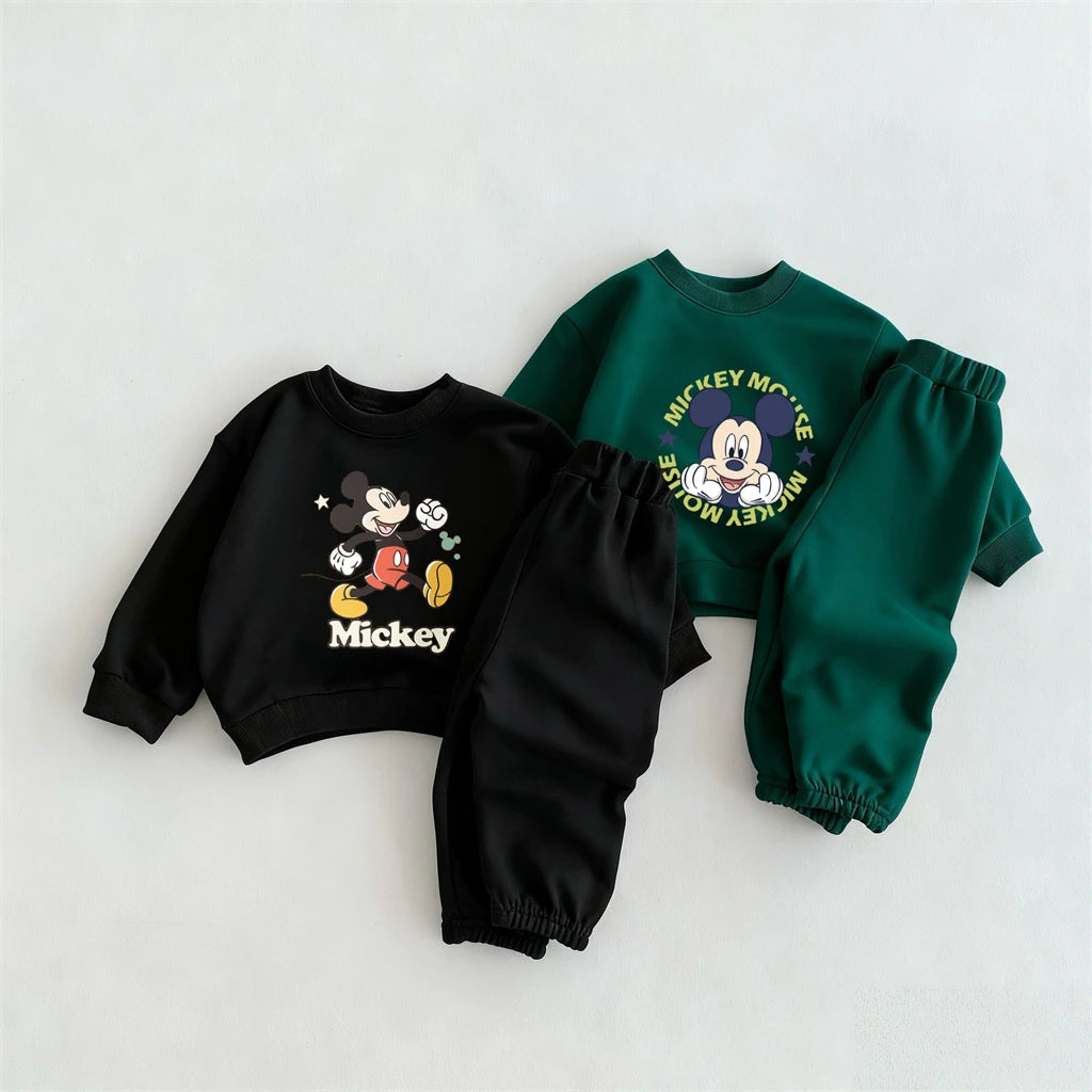 Ensemble Sweat Cartoon