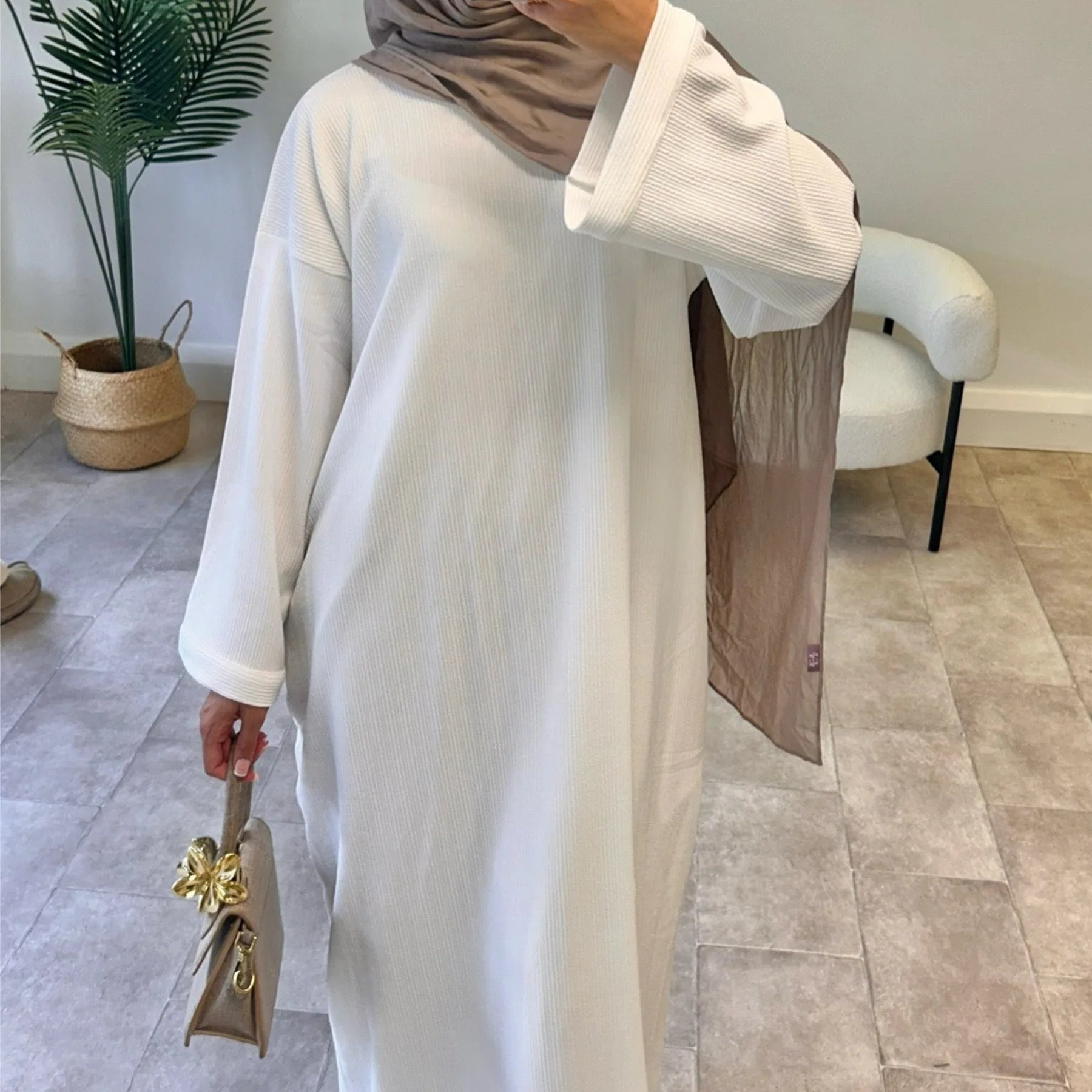Abaya Femme Velours Hiver Élégante