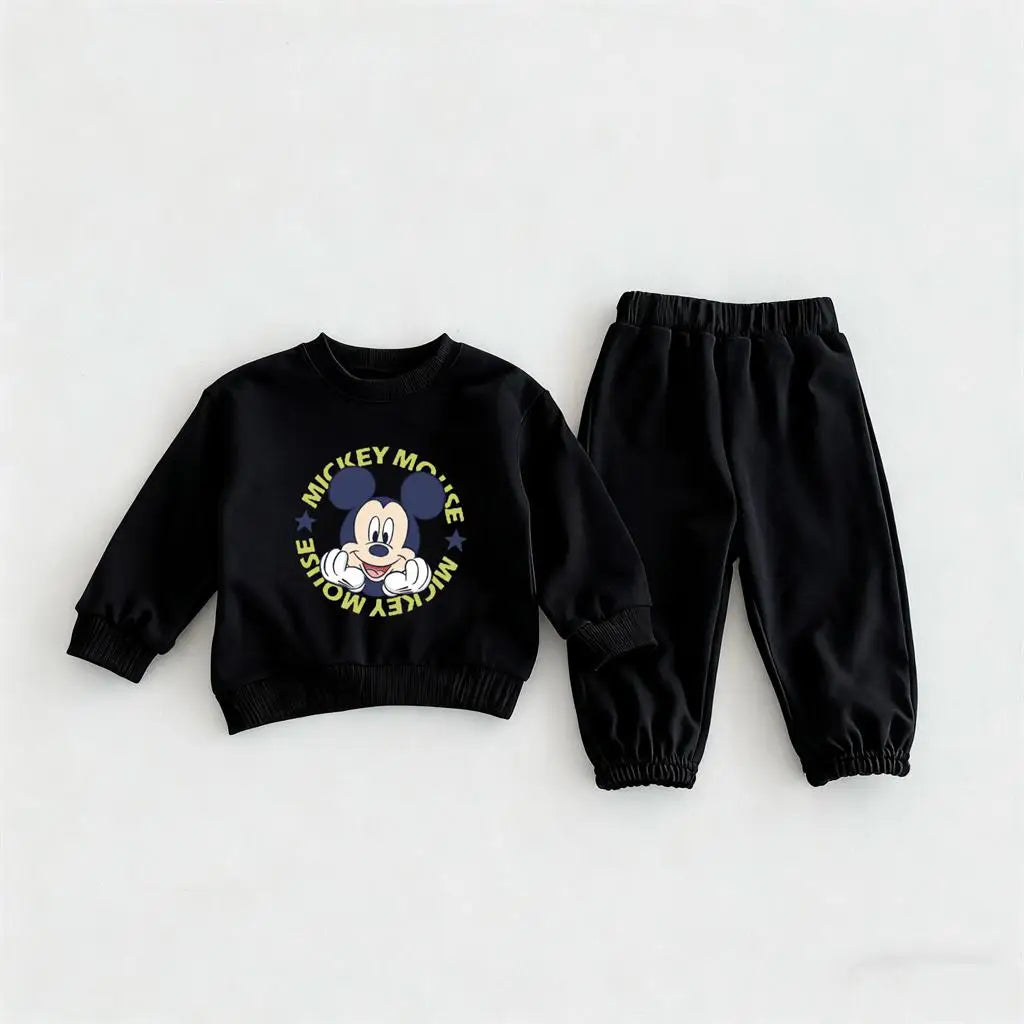 Ensemble Sweat Cartoon