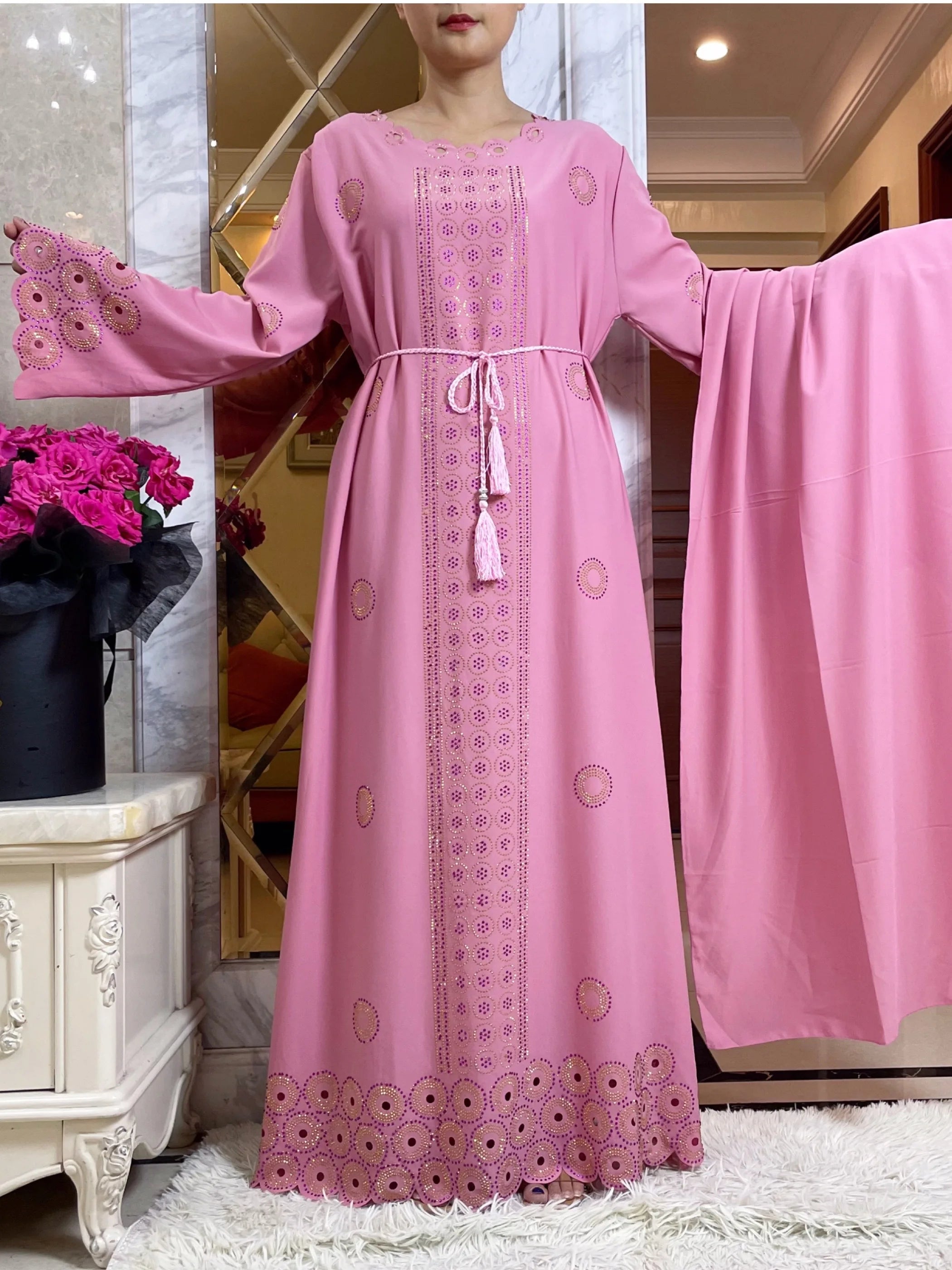 Abaya Femme Élégante Diamants