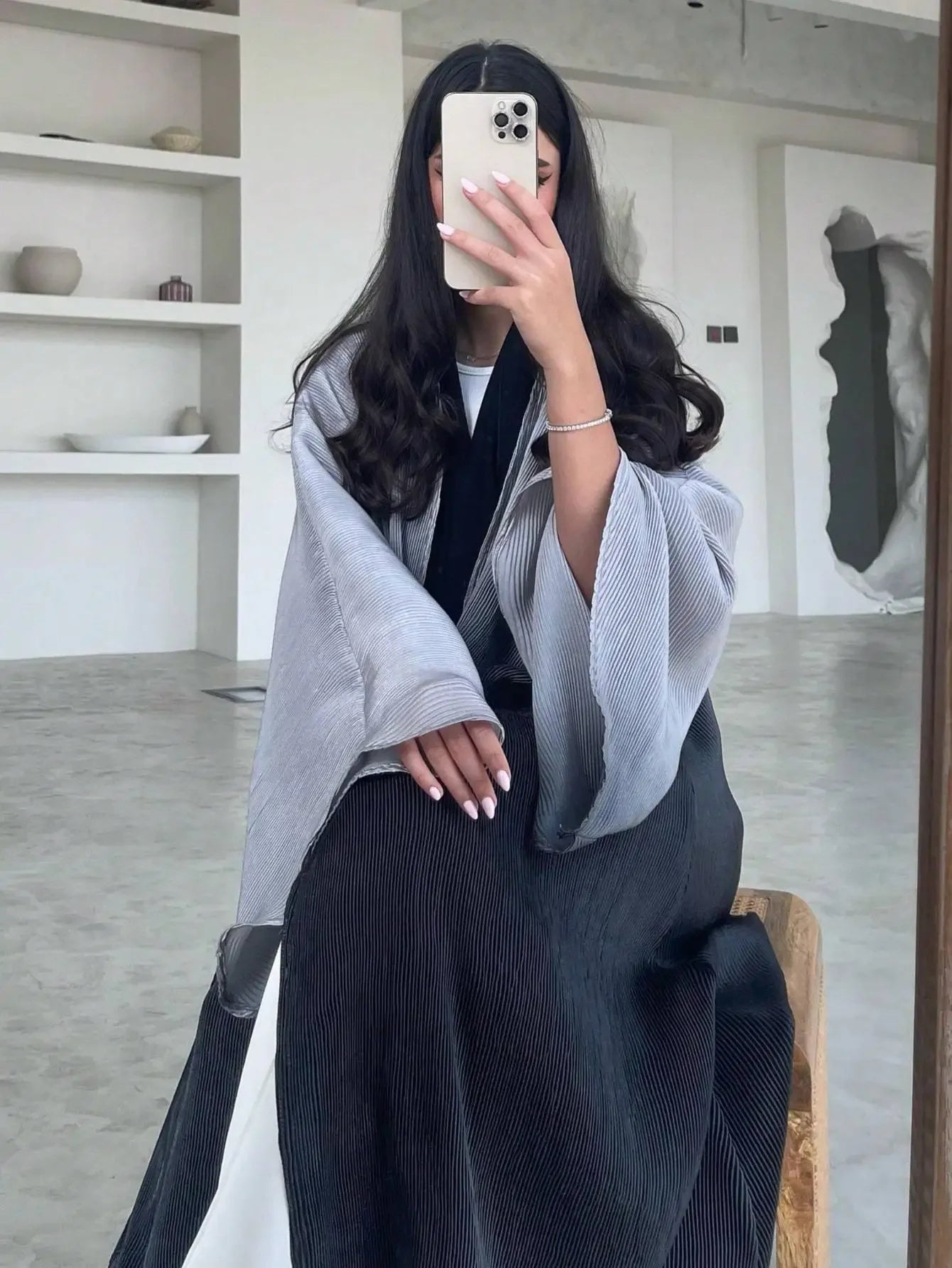 Abaya Femme Élégante Manche Évasée