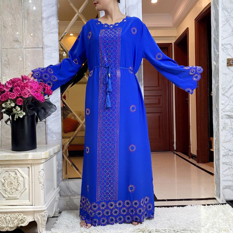 Abaya Femme Élégante Diamants