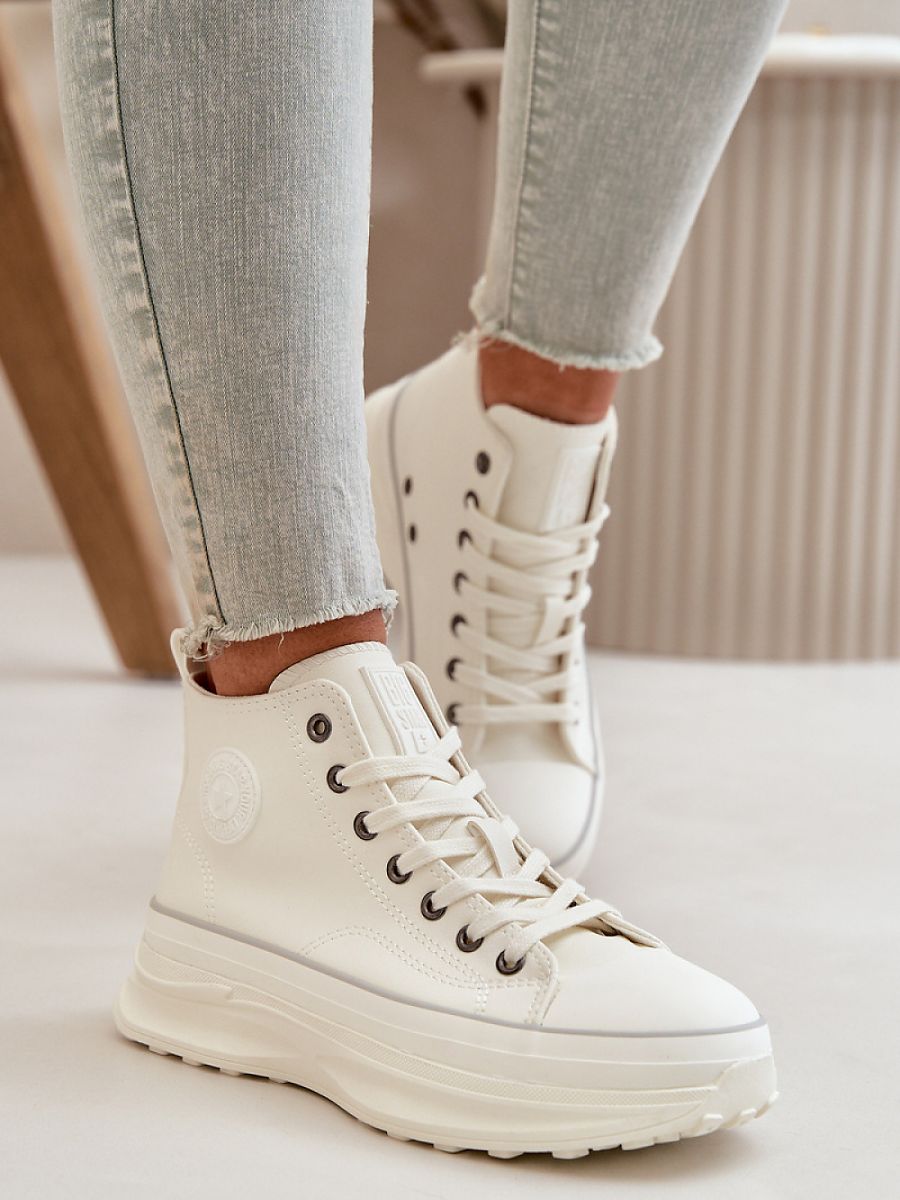 Sneakers model 199904 Step in style