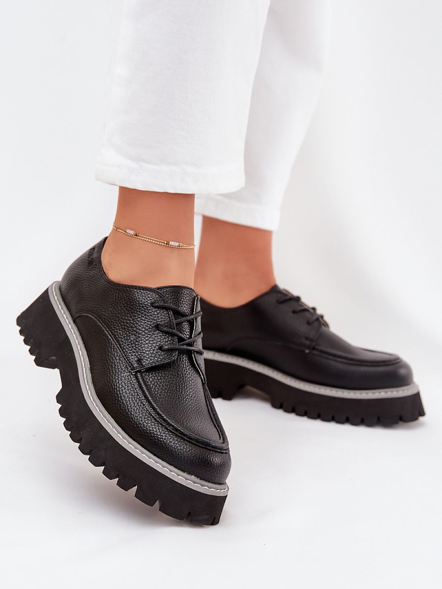 Half shoes model 216318 Step in style
