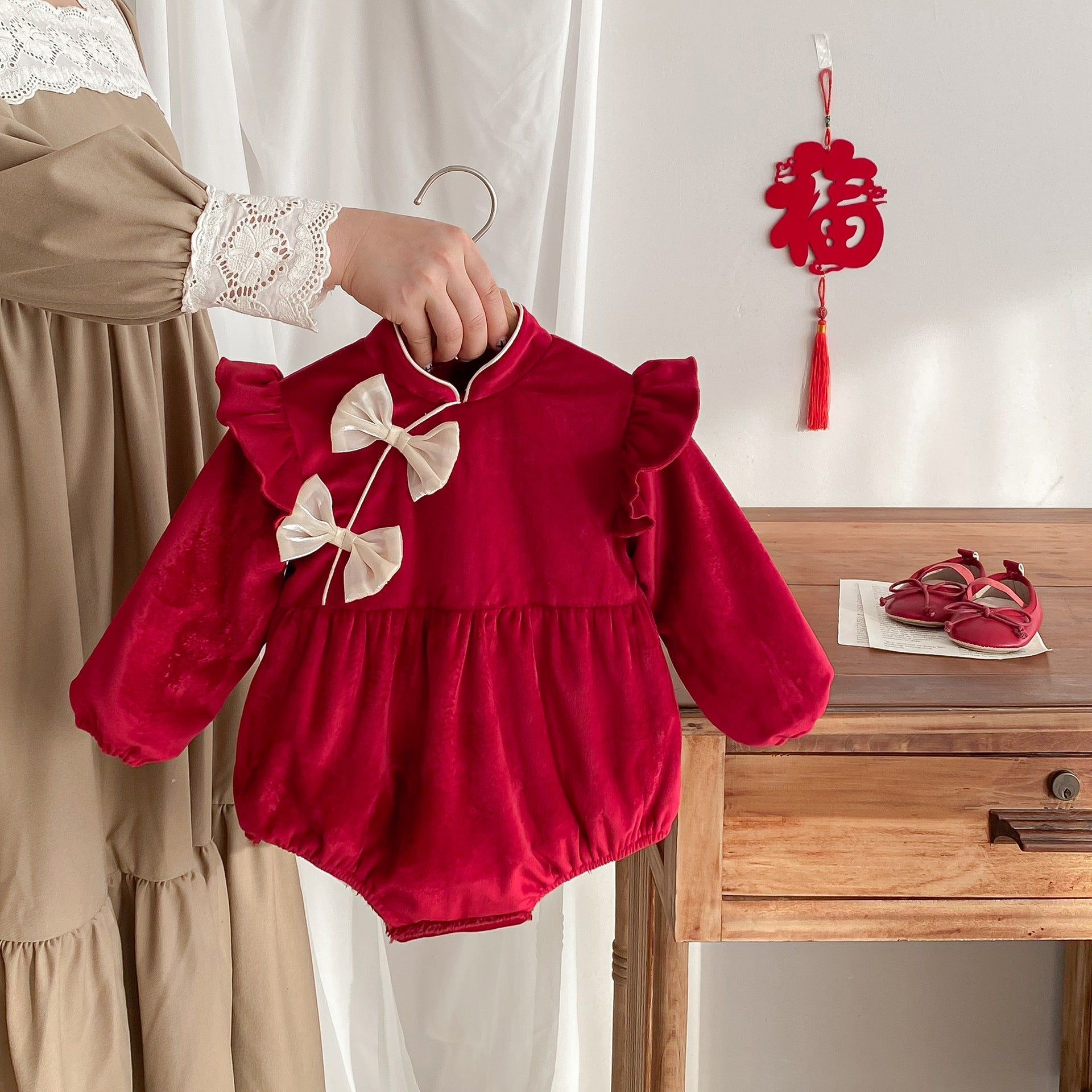 Autumn and Winter Arrival Baby Girls Long Sleeves Stand Collar Cozy Onesies Bodysuits-0